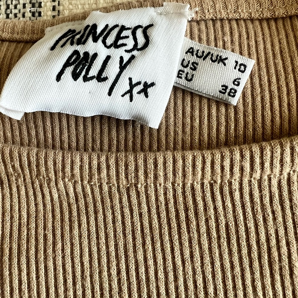 Tan Ribbed Crop Top - Picture 2 of 2